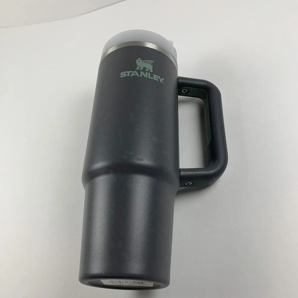 Stanley 10-10827-012 Quencher H2.0 Flow State Tumbler with‎ Lid and Straw 8304 - Picture 2 of 9